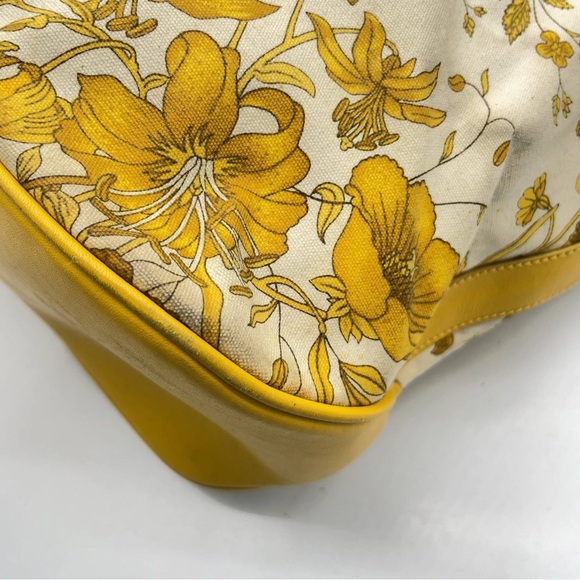 Auth Gucci Flora Canvas Leather Shoulder Bag - Picture 8 of 15